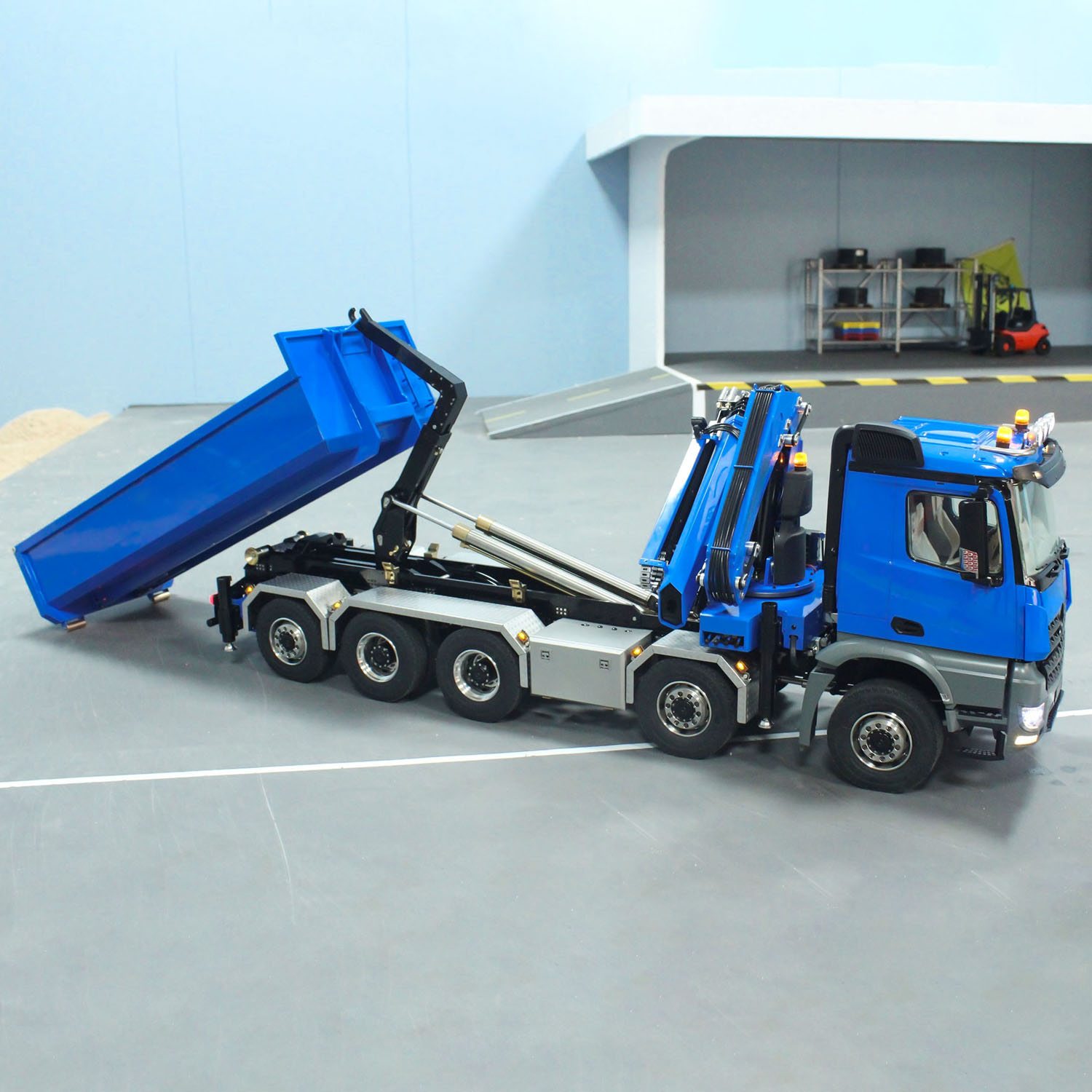รถบรรทุกดั๊มพ์ไฮดรอลิกโลหะ 10x - Rc Hobby Toucan บทวิจารณ์และราคา